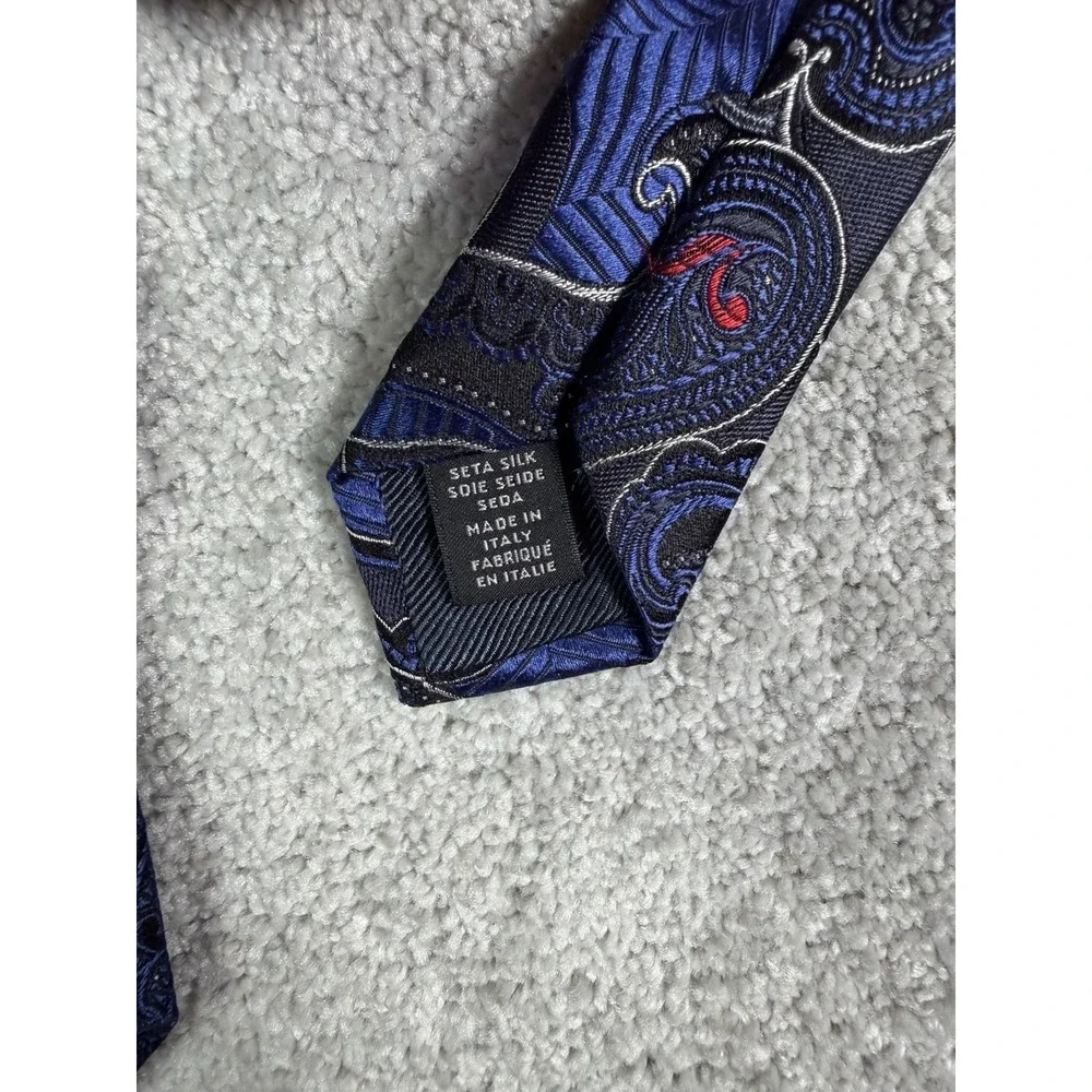 Ermenegildo Zegna Tie 100% Silk Blue Navy Red Paisley Made in Italy Mens